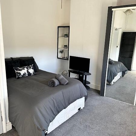 Tiye Estates Short Stay Stoke-on-Trent Exterior photo